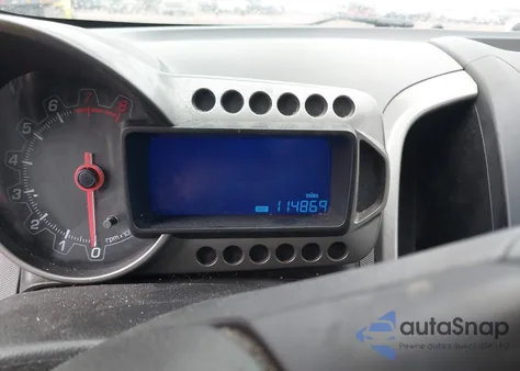 2014 Chevrolet Sonic Ls Auto z USA, uszkodzony, nr VIN 1G1JA5SH0E4142360